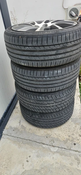 ���� � ������ 225/40R18 | Mobile.bg � ����� ������ 2