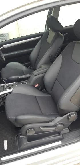 Mercedes-Benz A 200 Turbo, Sport, купе , снимка 7