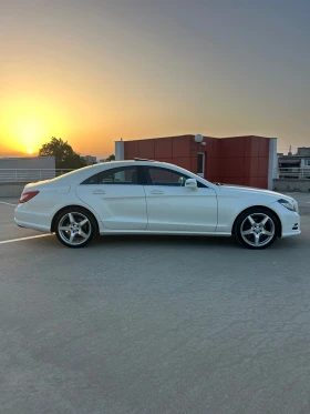     Mercedes-Benz CLS 350 CDI // AMG PACK // HARMAN // DISTRONIC 