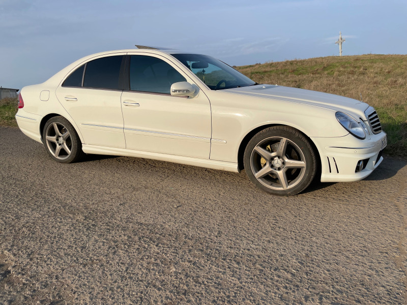Mercedes-Benz E 500, снимка 1 - Автомобили и джипове - 46425751