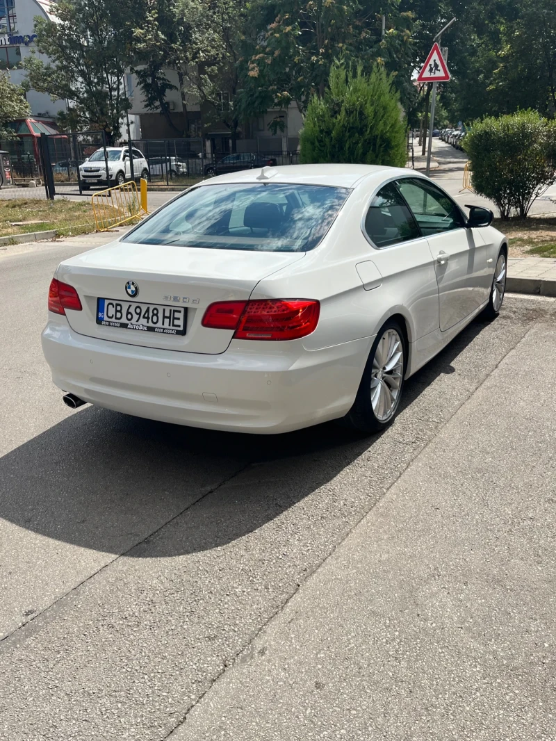 BMW 320, снимка 2 - Автомобили и джипове - 47075986