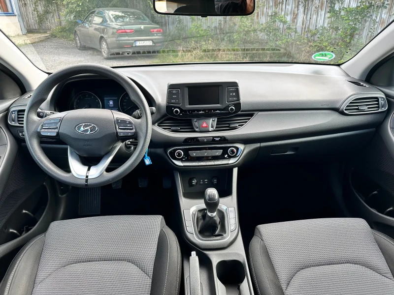 Hyundai I30 1.4 бензин , снимка 14 - Автомобили и джипове - 47338410