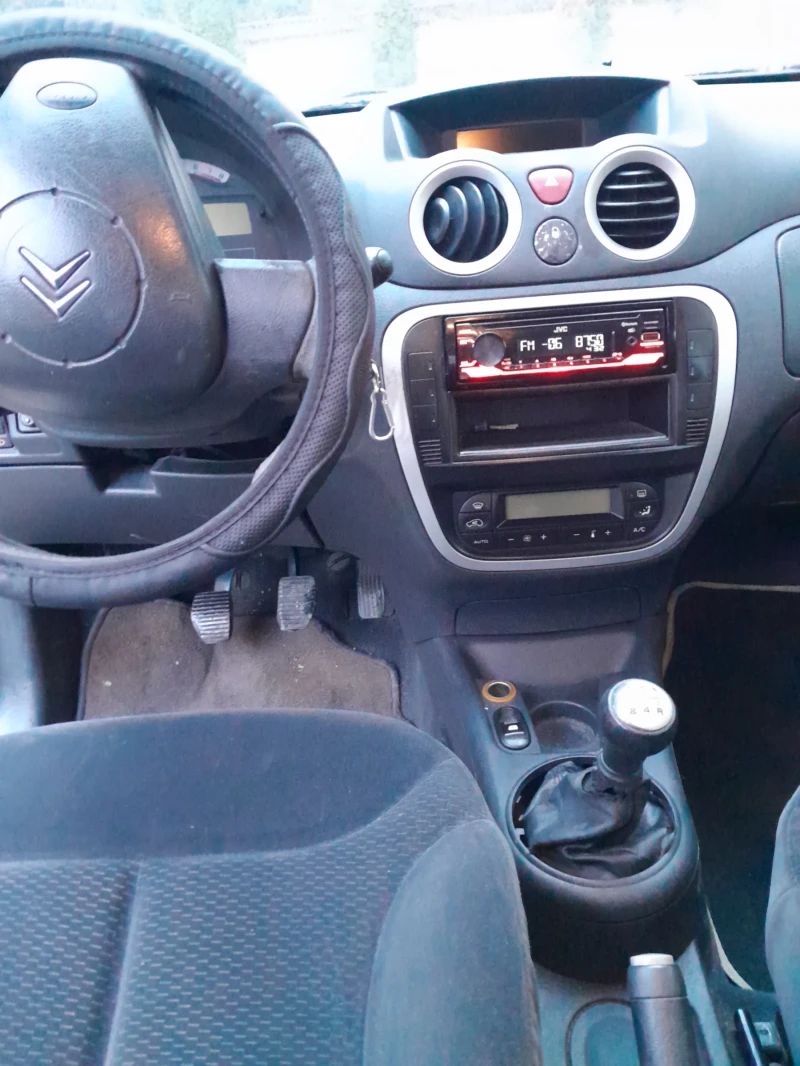 Citroen C3 1.4i, снимка 4 - Автомобили и джипове - 47957270