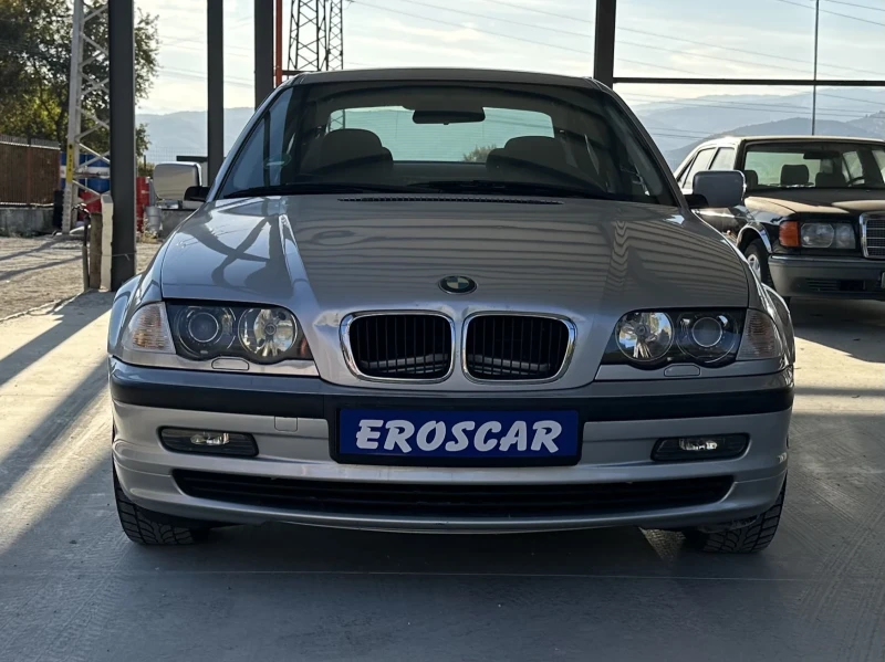 BMW 323, снимка 1 - Автомобили и джипове - 47976773