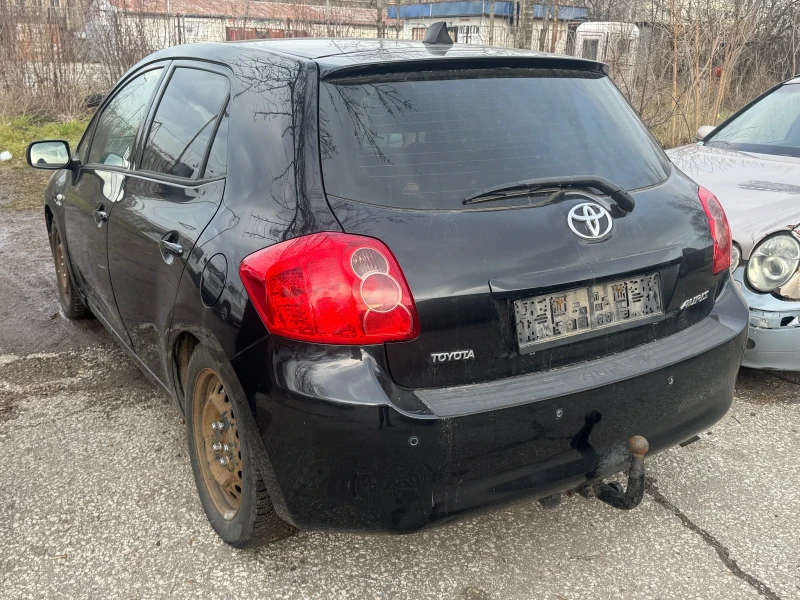 Toyota Auris, снимка 3 - Автомобили и джипове - 48445759