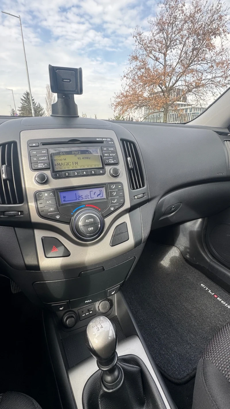 Hyundai I30, снимка 13 - Автомобили и джипове - 48935754