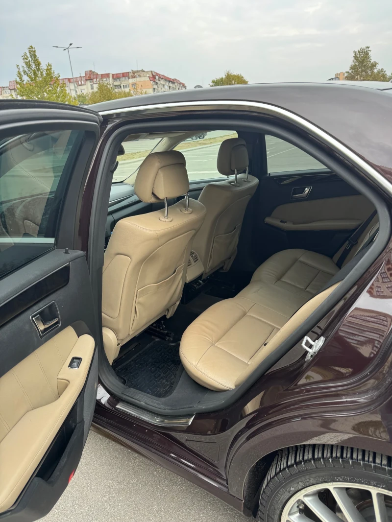 Mercedes-Benz E 350, снимка 9 - Автомобили и джипове - 52542920