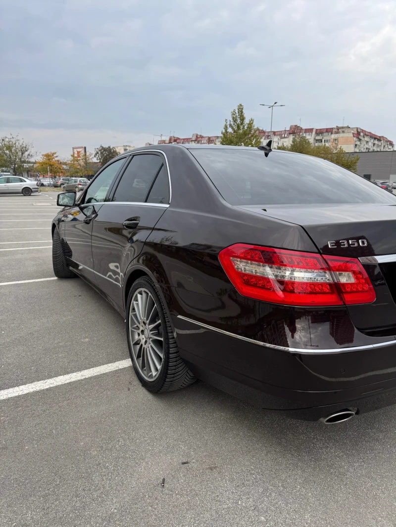 Mercedes-Benz E 350, снимка 5 - Автомобили и джипове - 52542920