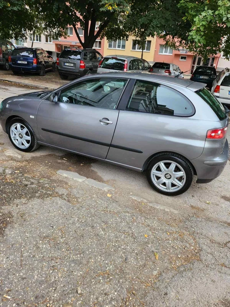 Seat Ibiza, снимка 3 - Автомобили и джипове - 53105933