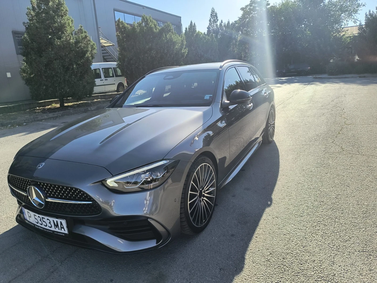 Mercedes-Benz C 220 EQ, снимка 1