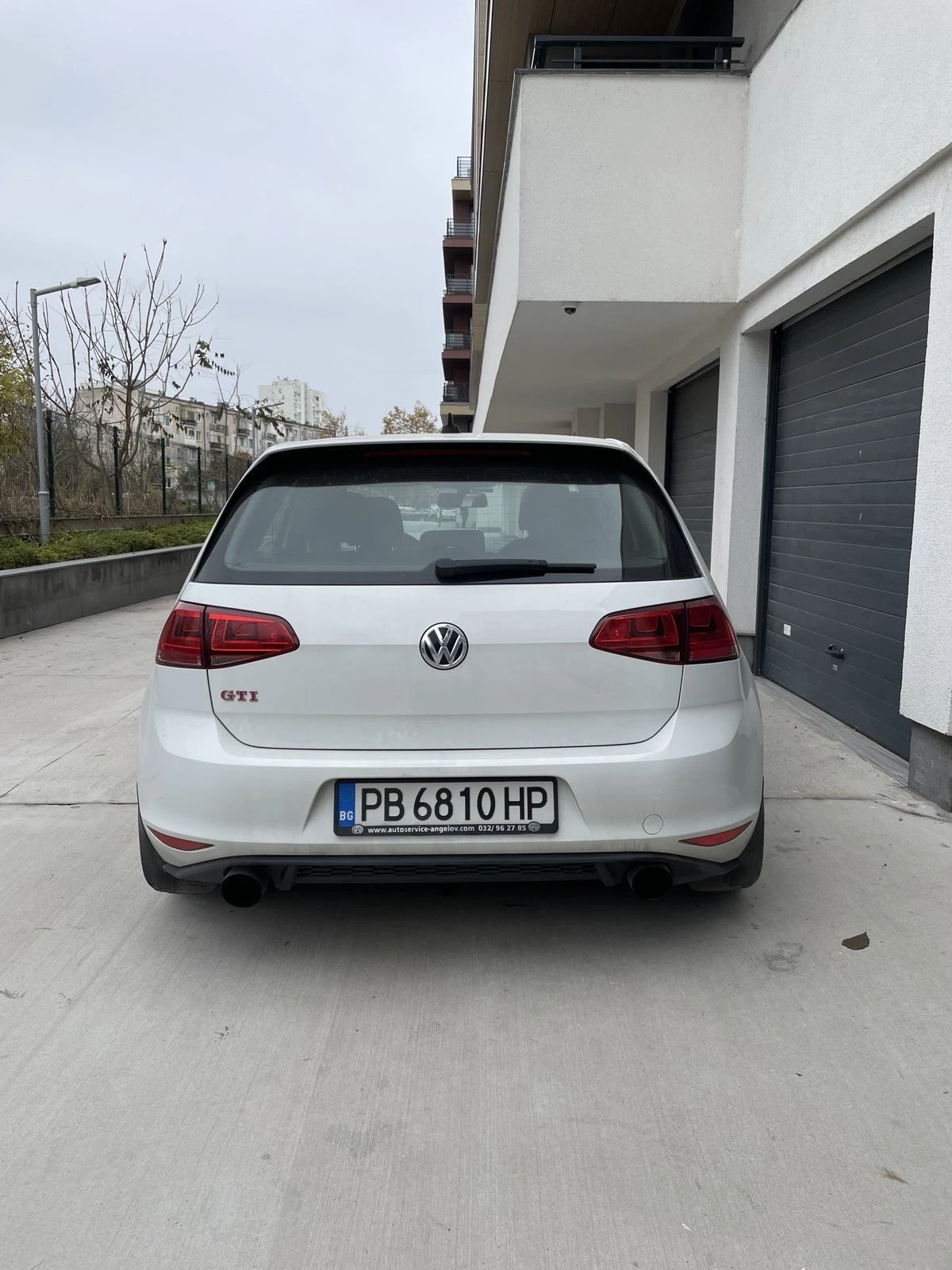 VW Golf GTI - изображение 6