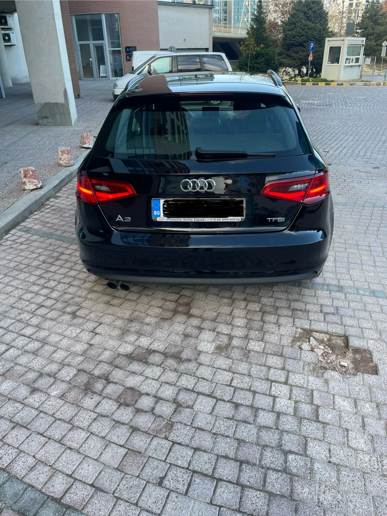 Audi A3 Sportback Attraction 1.4 TFSI - изображение 8