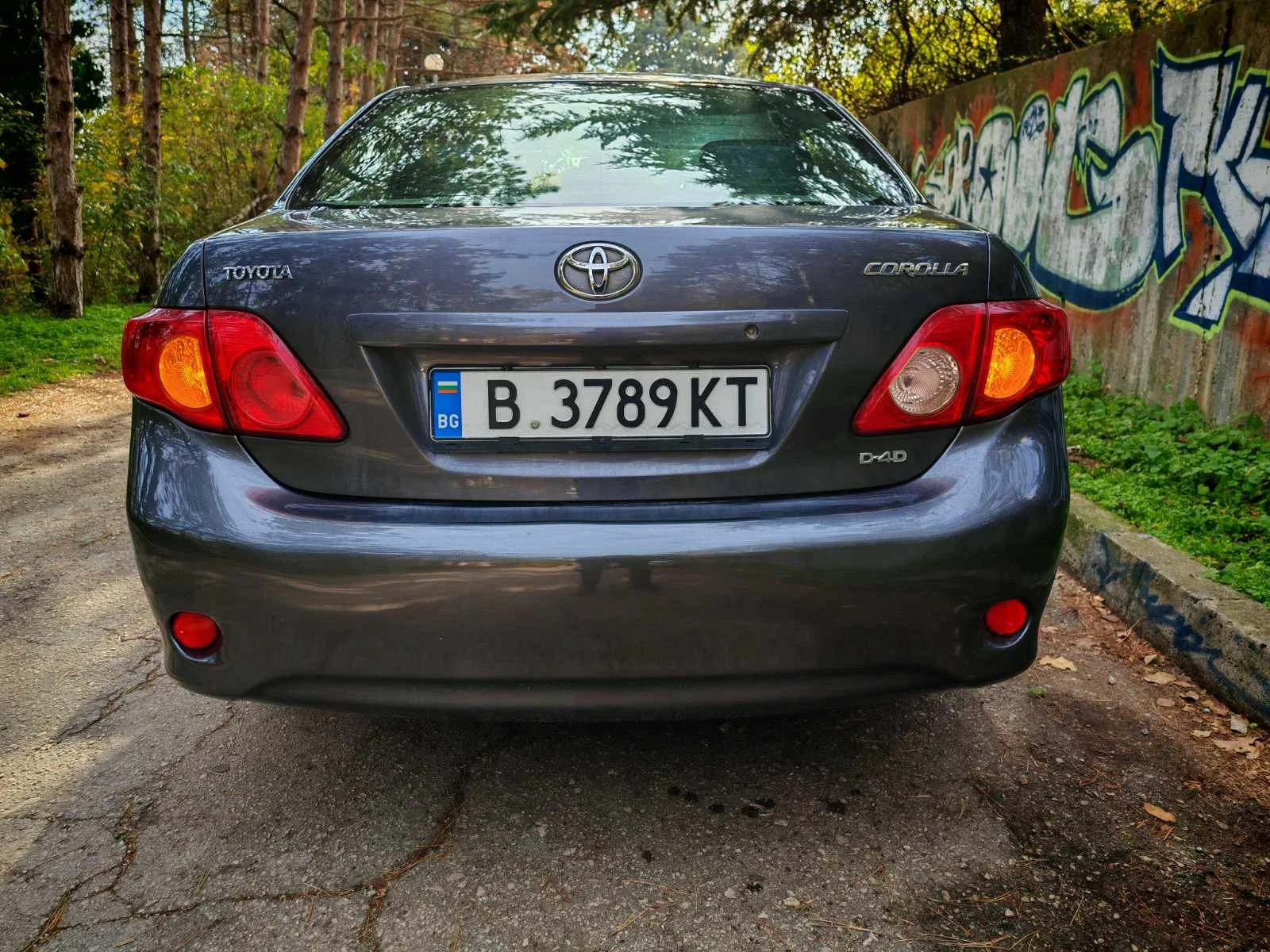 Toyota Corolla Toyota Corolla 1.4 D-4D 1- ви Собственик - изображение 3