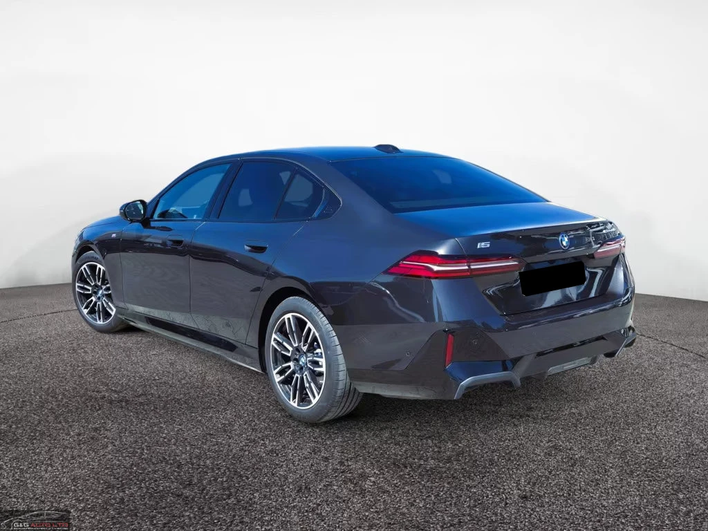 BMW i5 eDRIVE40/340HP/M-SPORT/360CAM/B&W/PDC/MEMO/560f - изображение 3