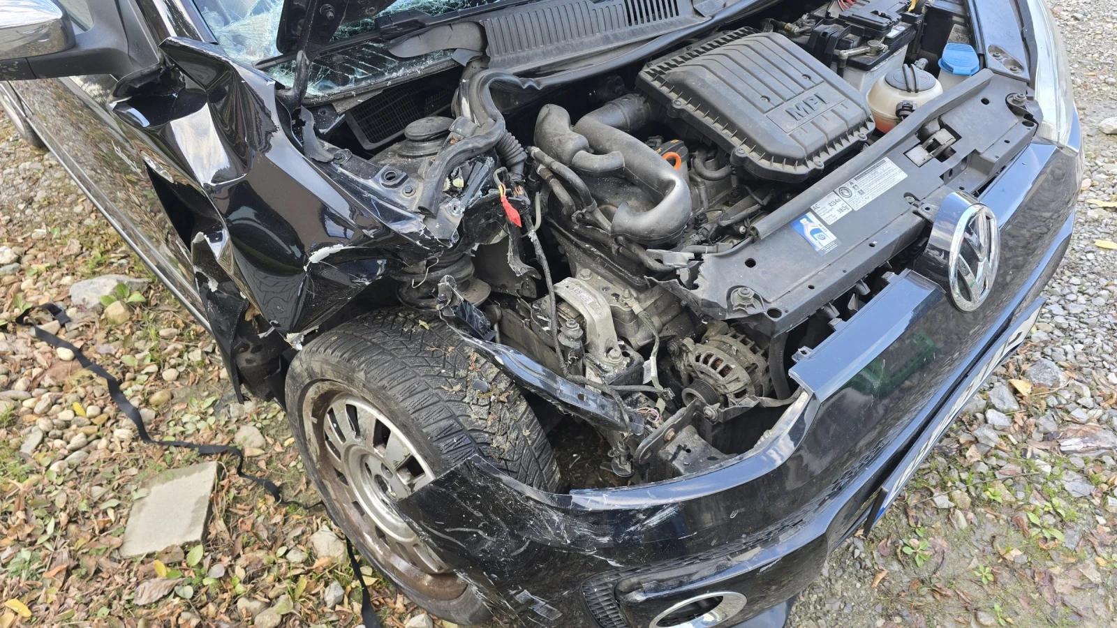 VW Up Black 1.0i - изображение 7