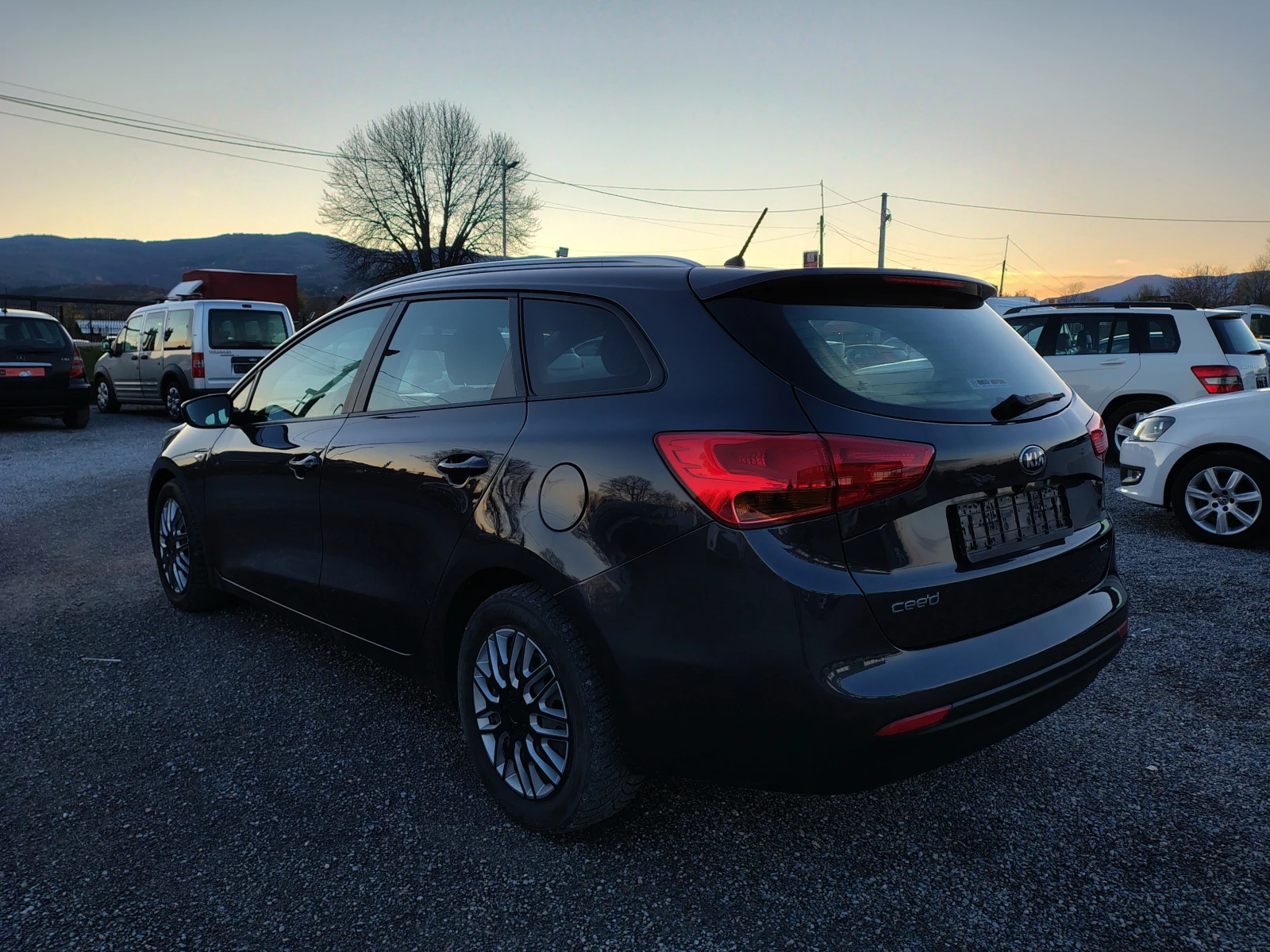 Kia Ceed 1.4 CRDI | Mobile.bg   7