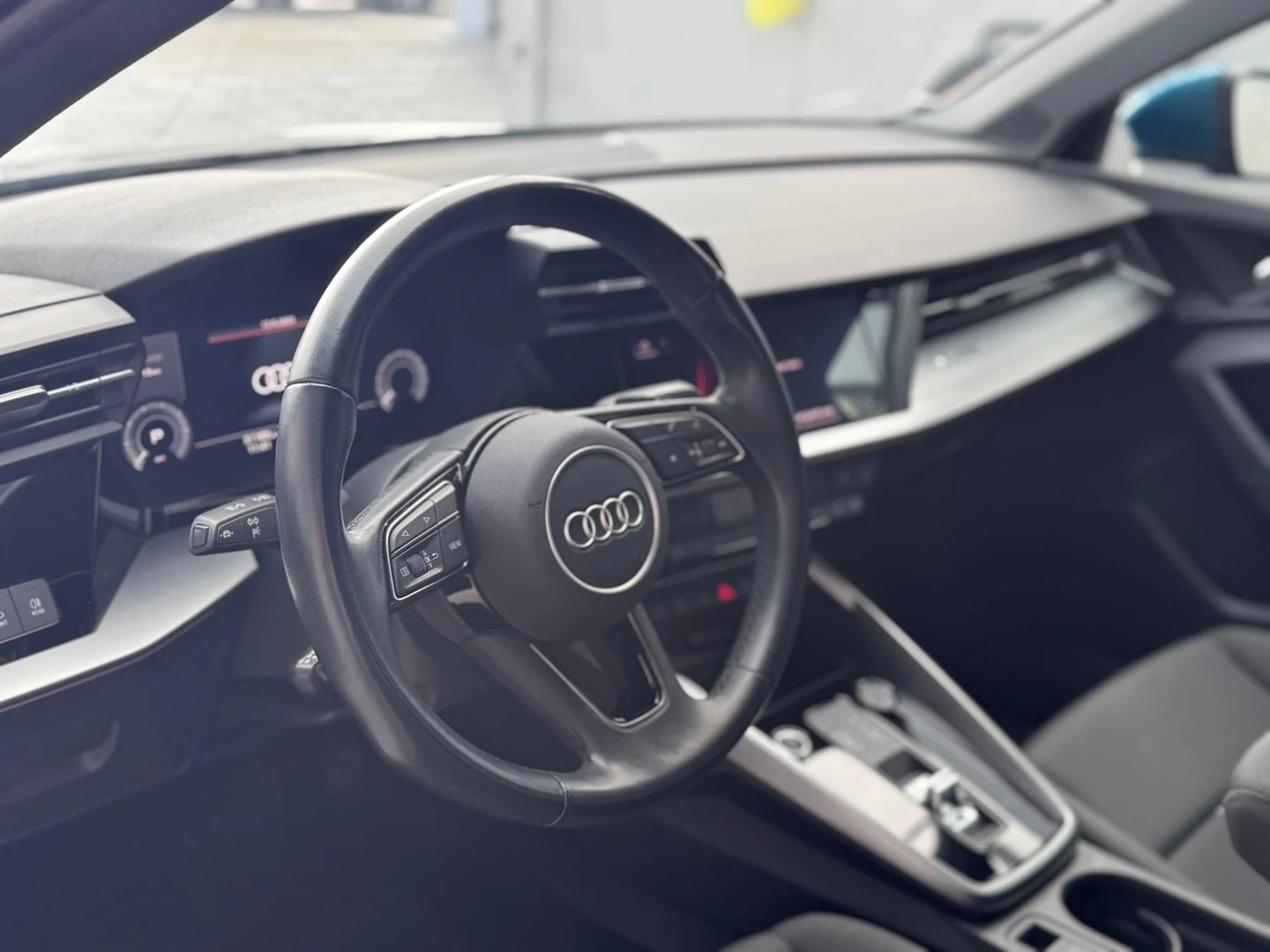 Audi A3 e-tron Sportback advanced 1.4 TFSI - изображение 9