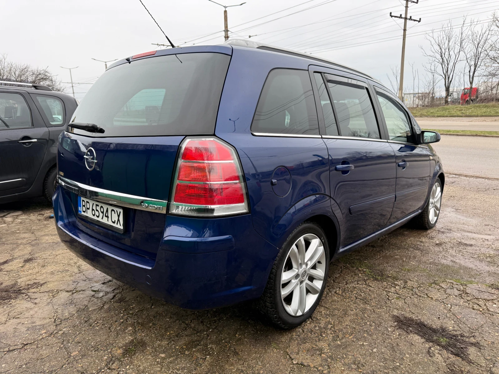 Opel Zafira Cosmo - изображение 3