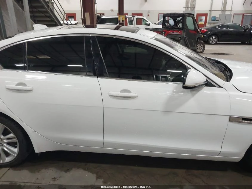 Jaguar XE 2.0L I-4 DI, DOHC, VVT, TURBO, 247HP Rear Wheel | Mobile.bg � ����������� 5