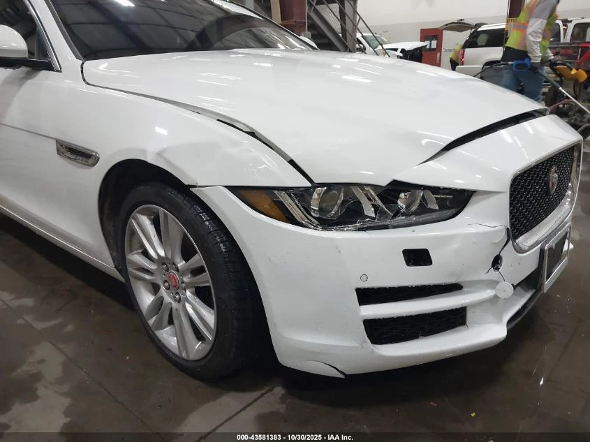 Jaguar XE 2.0L I-4 DI, DOHC, VVT, TURBO, 247HP Rear Wheel | Mobile.bg � ����������� 11