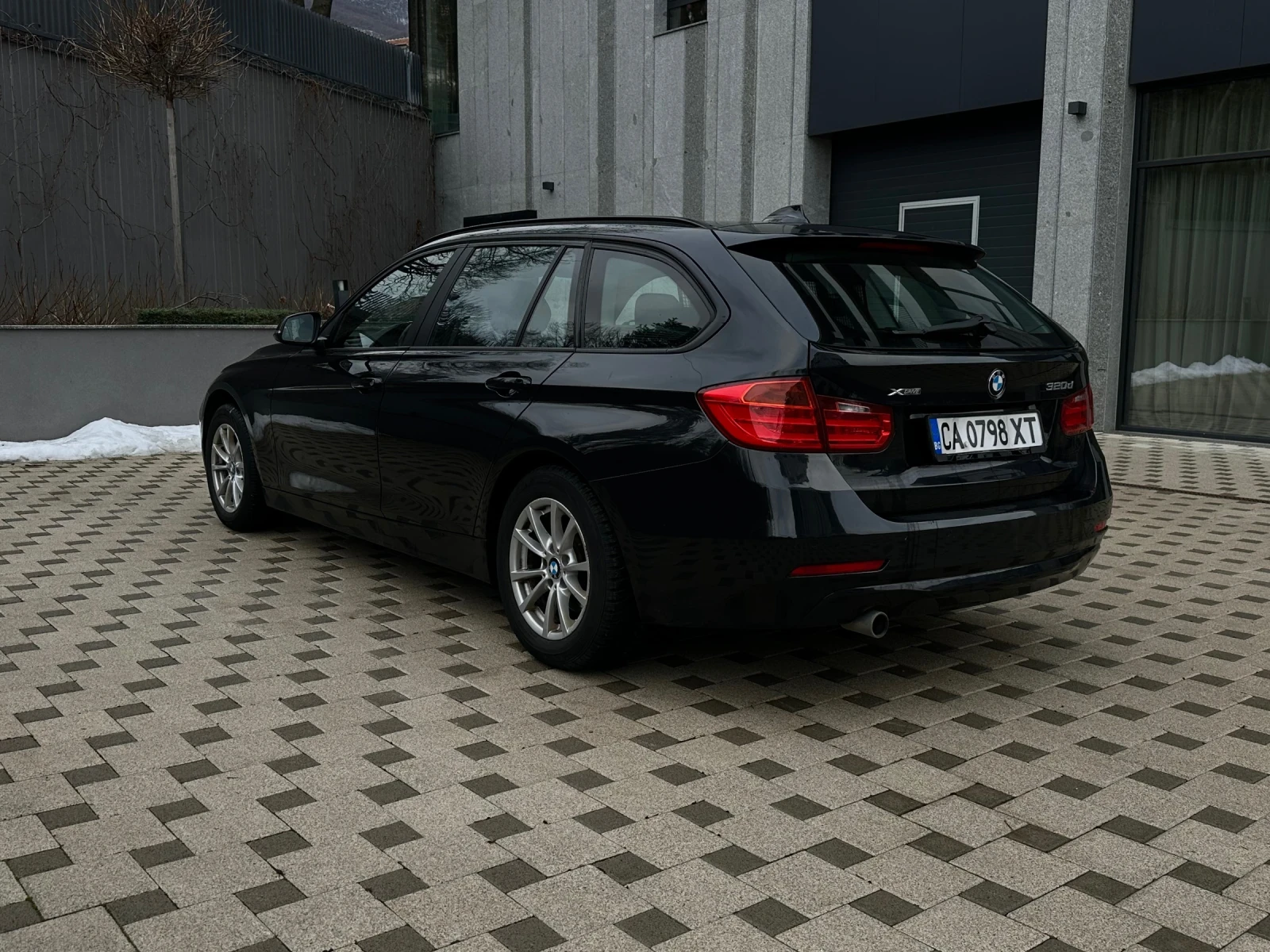 BMW 320 320d xDrive N1 с ДДС - изображение 7