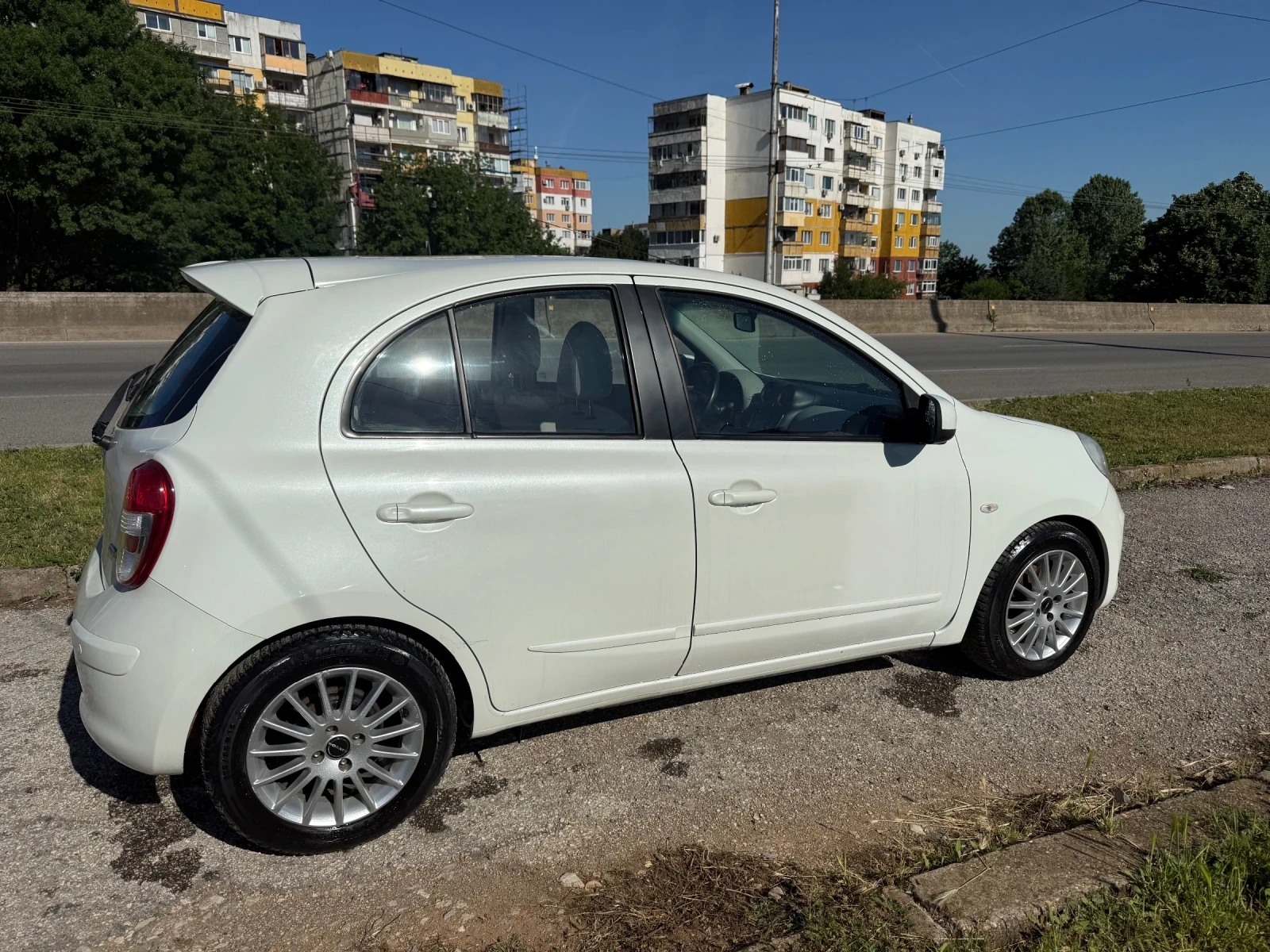 Nissan Micra S-1.2t 100ps spot, снимка 3 - Автомобили и джипове - 53618534
