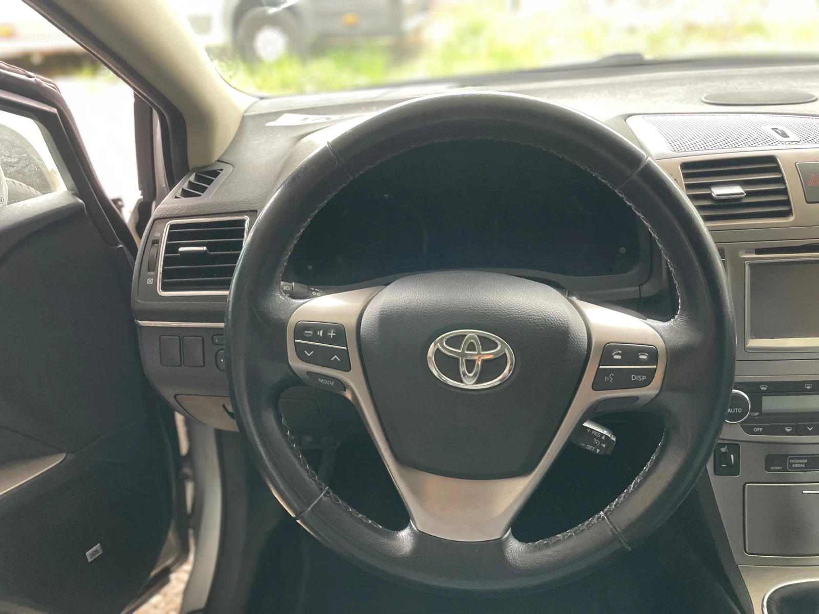 Toyota Avensis FULL* ПАНОРАМА* * * JBL* * * КОЖА* * * ЕЛ.СЕД.ПАМЕ - изображение 6