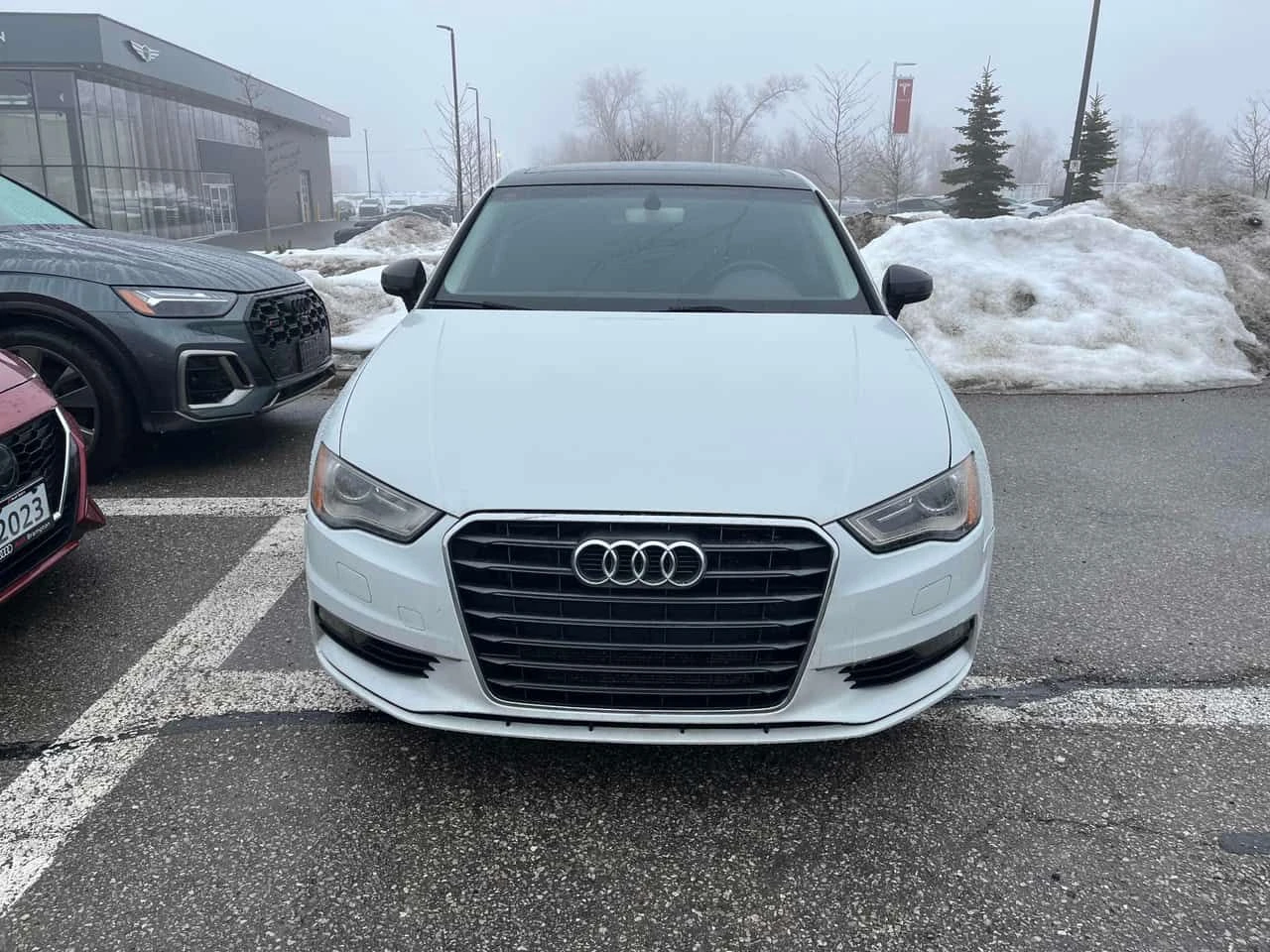 Audi A3 * 1.8T Komfort * CARFAX * Панорама* Подгрев* Кожа, снимка 2 - Автомобили и джипове - 53939969