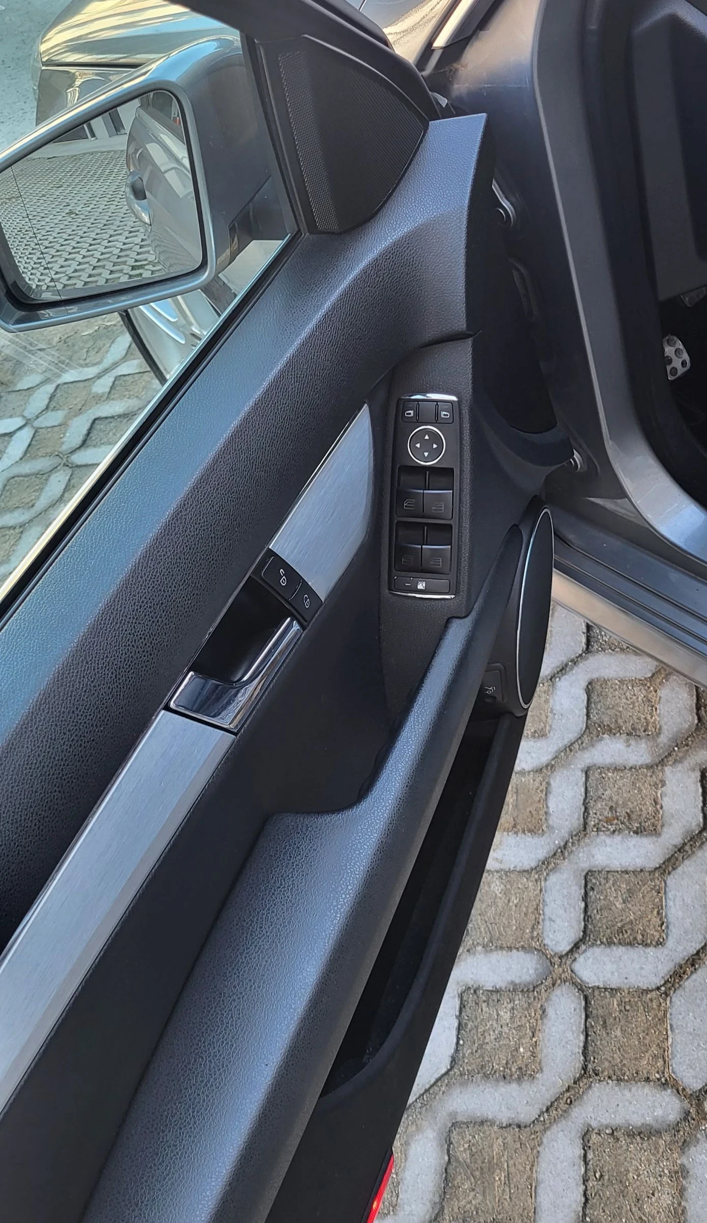 Mercedes-Benz C 220 Navi Xenon Podgrev | Mobile.bg � ����������� 13