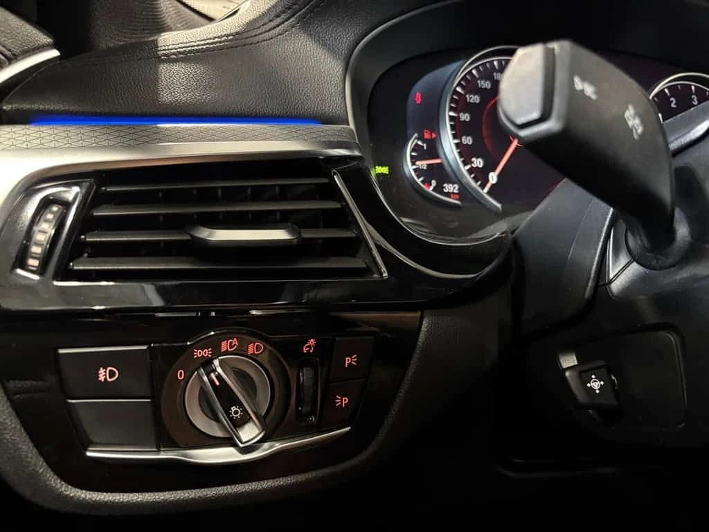 BMW 540 540i xDrive| AWD| MPKG| NAV| AMBIENT| LEATHER| SUN, снимка 16 - Автомобили и джипове - 54065684