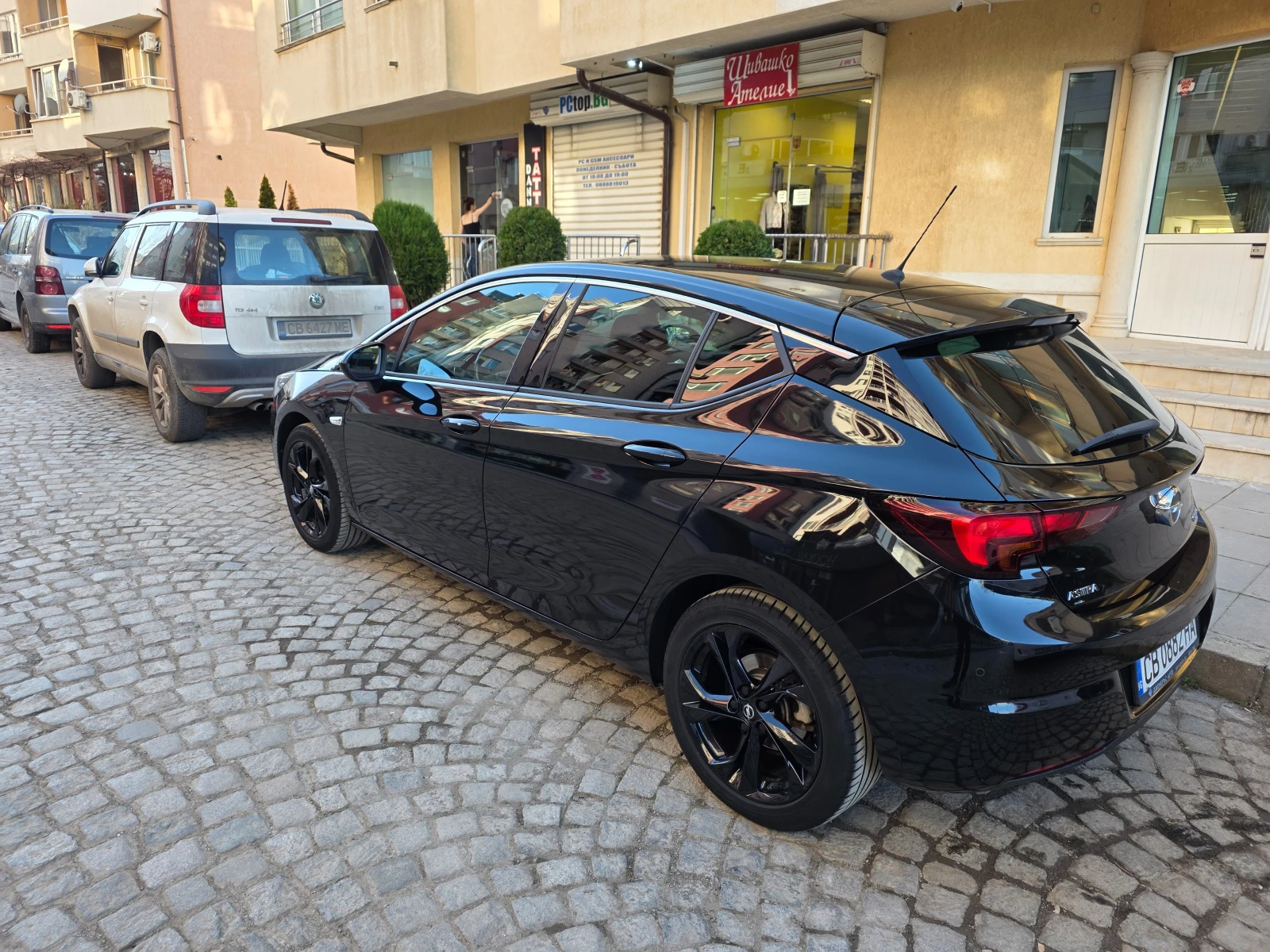 Opel Astra 1.4 TURBO, снимка 3 - Автомобили и джипове - 54233005