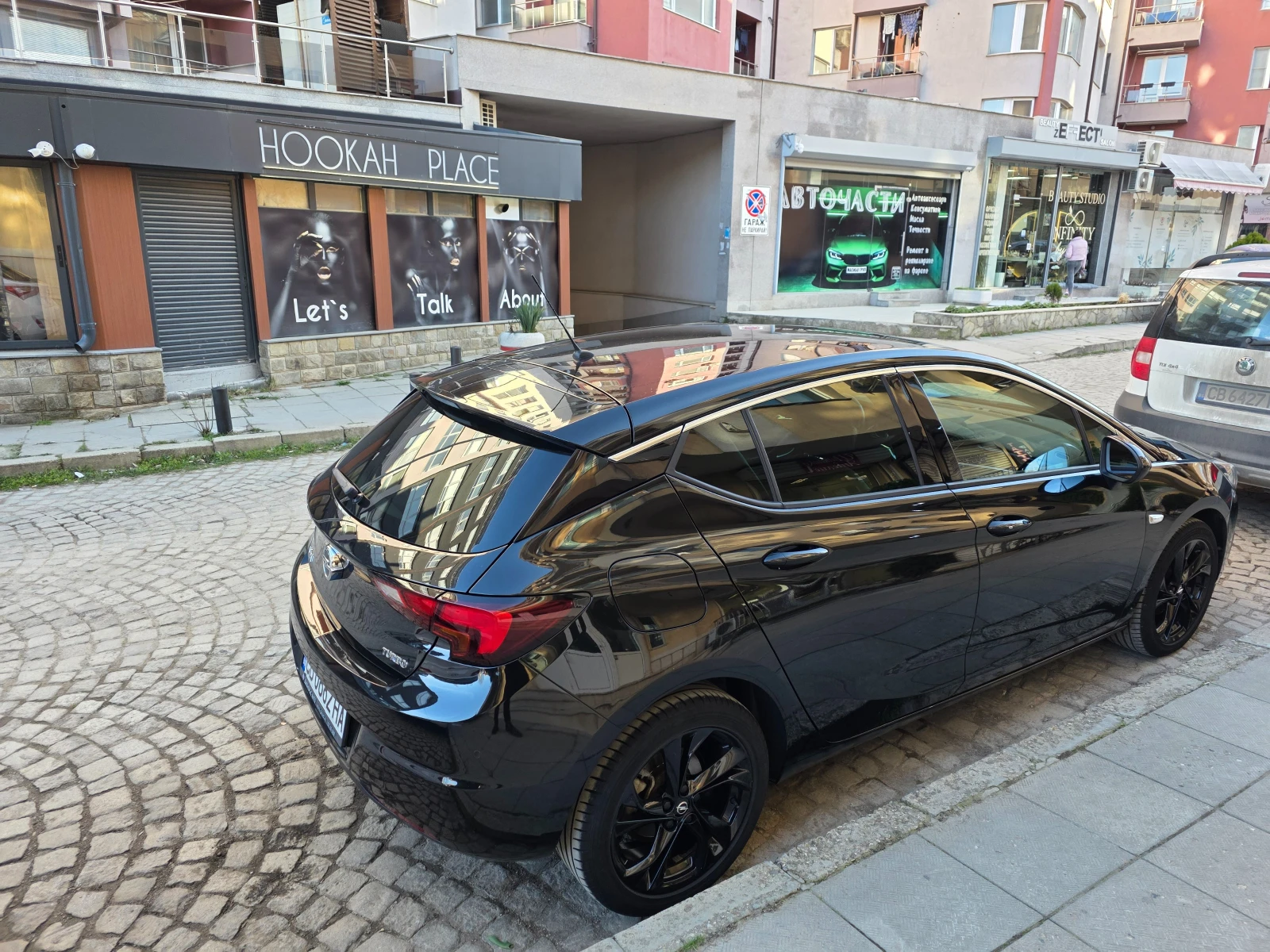 Opel Astra 1.4 TURBO, снимка 7 - Автомобили и джипове - 54233005