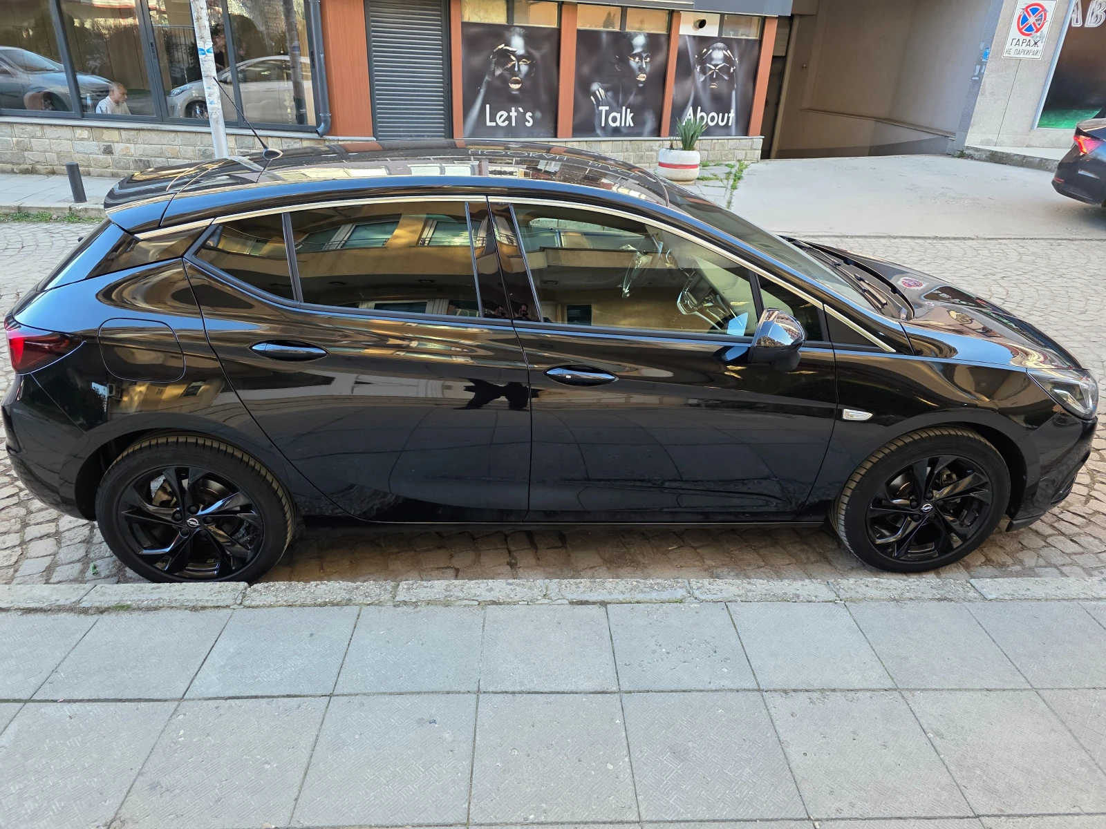 Opel Astra 1.4 TURBO, снимка 6 - Автомобили и джипове - 54233005