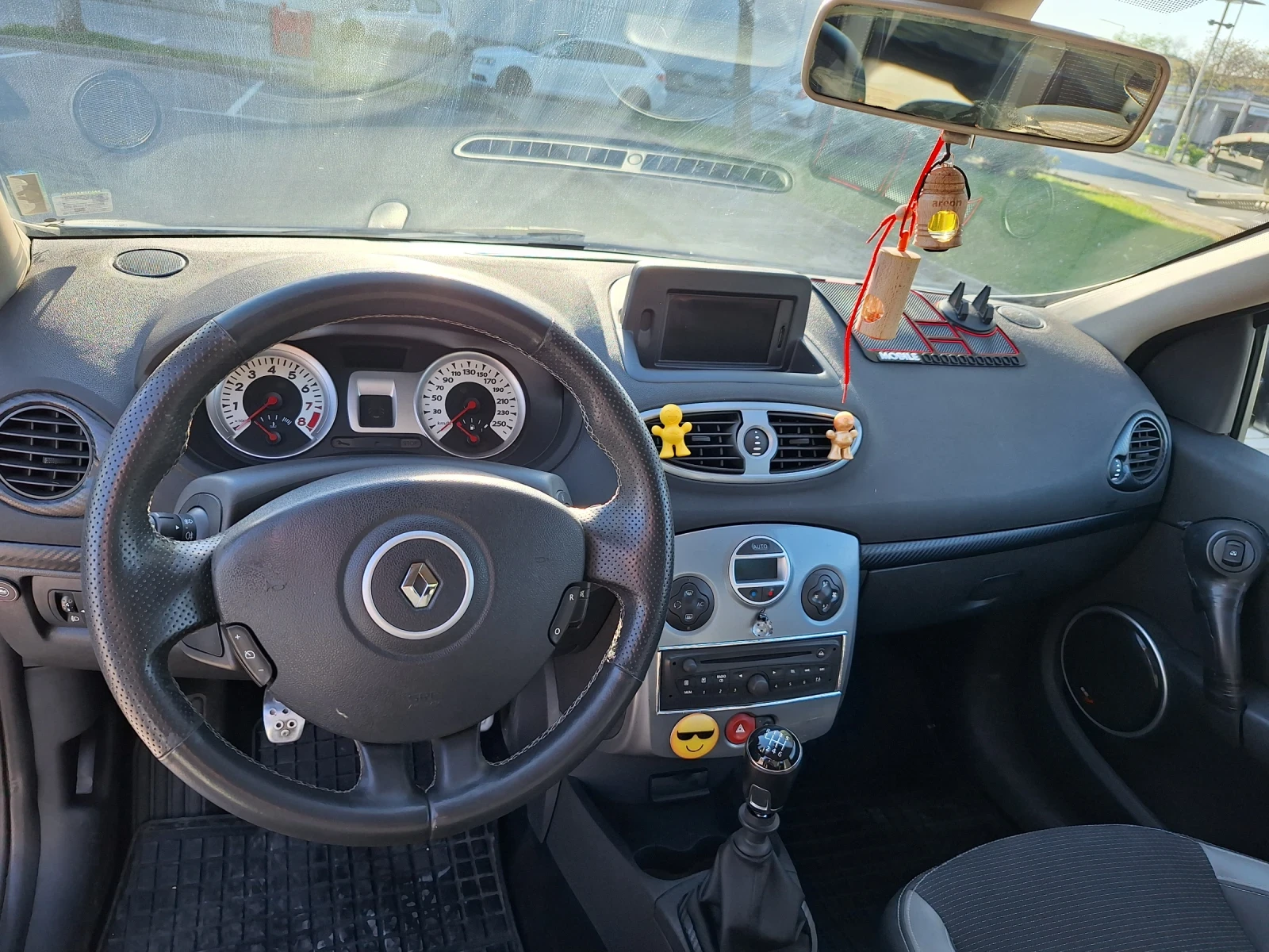 Renault Clio GT, снимка 10 - Автомобили и джипове - 54323021