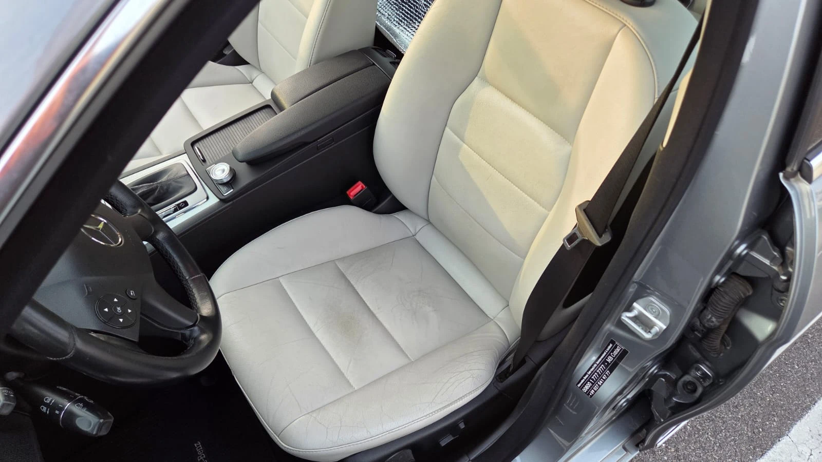Mercedes-Benz C 350 C 350 V6 4Matic, снимка 13 - Автомобили и джипове - 54368530