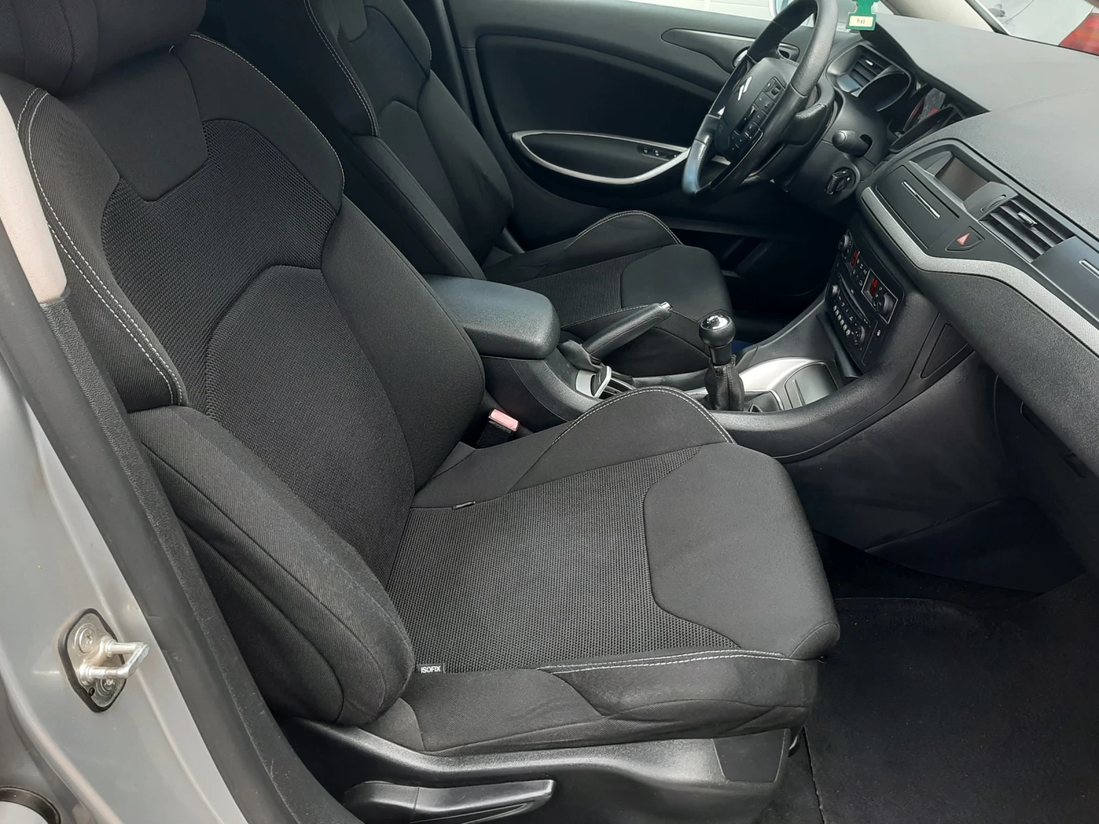 Citroen C5 1 6HDI 110кс, снимка 13 - Автомобили и джипове - 54672021