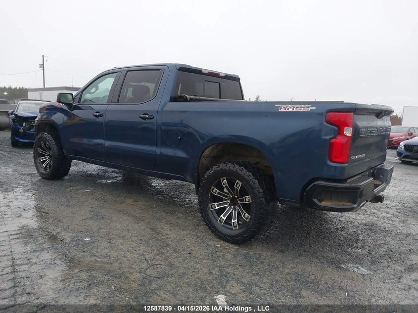Chevrolet Silverado 5.3l K1500 Lt Trail Boss, снимка 3 - Автомобили и джипове - 54722676