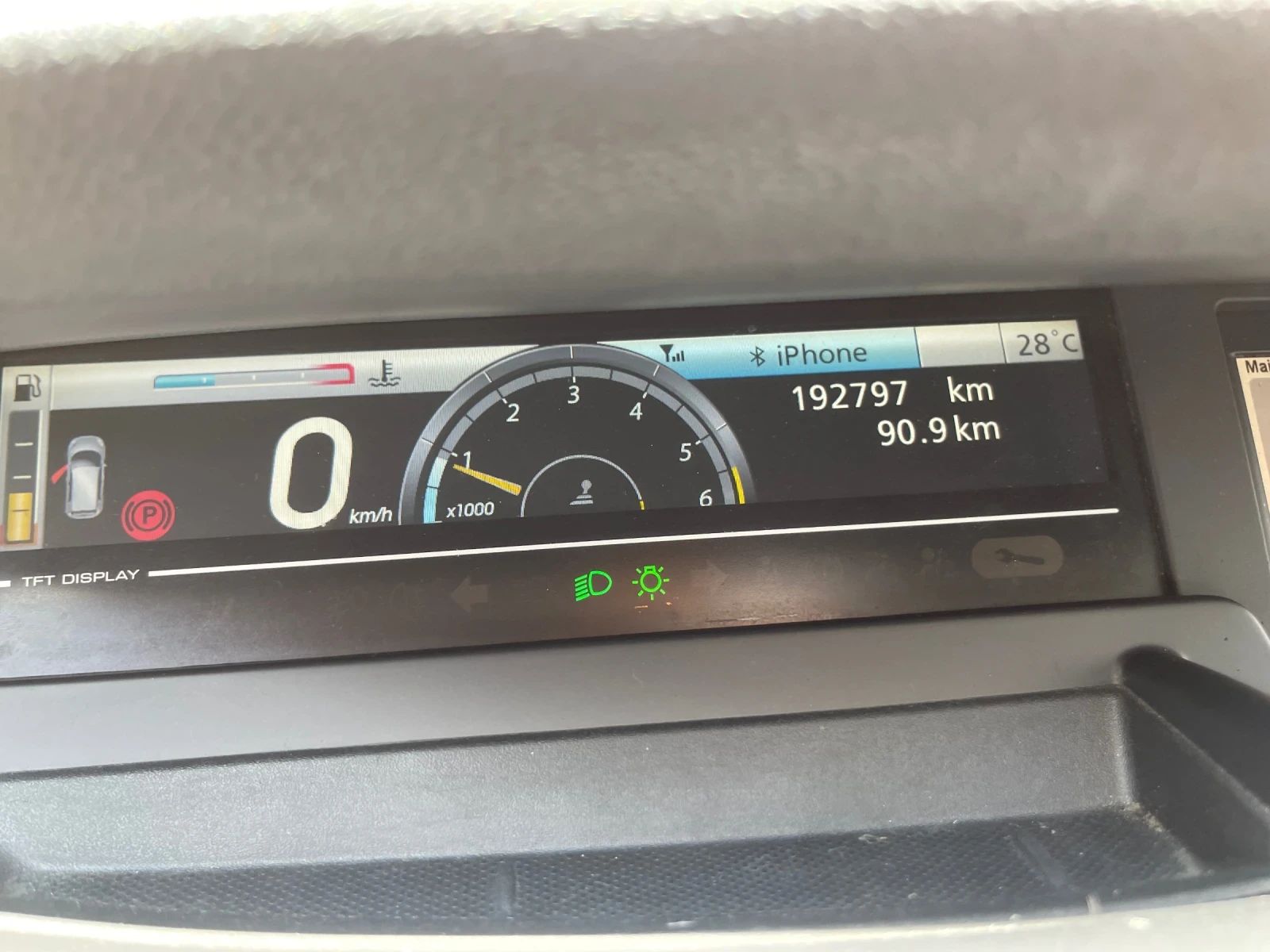 Renault Scenic 1.5DCI 110hp, снимка 7 - Автомобили и джипове - 54978679