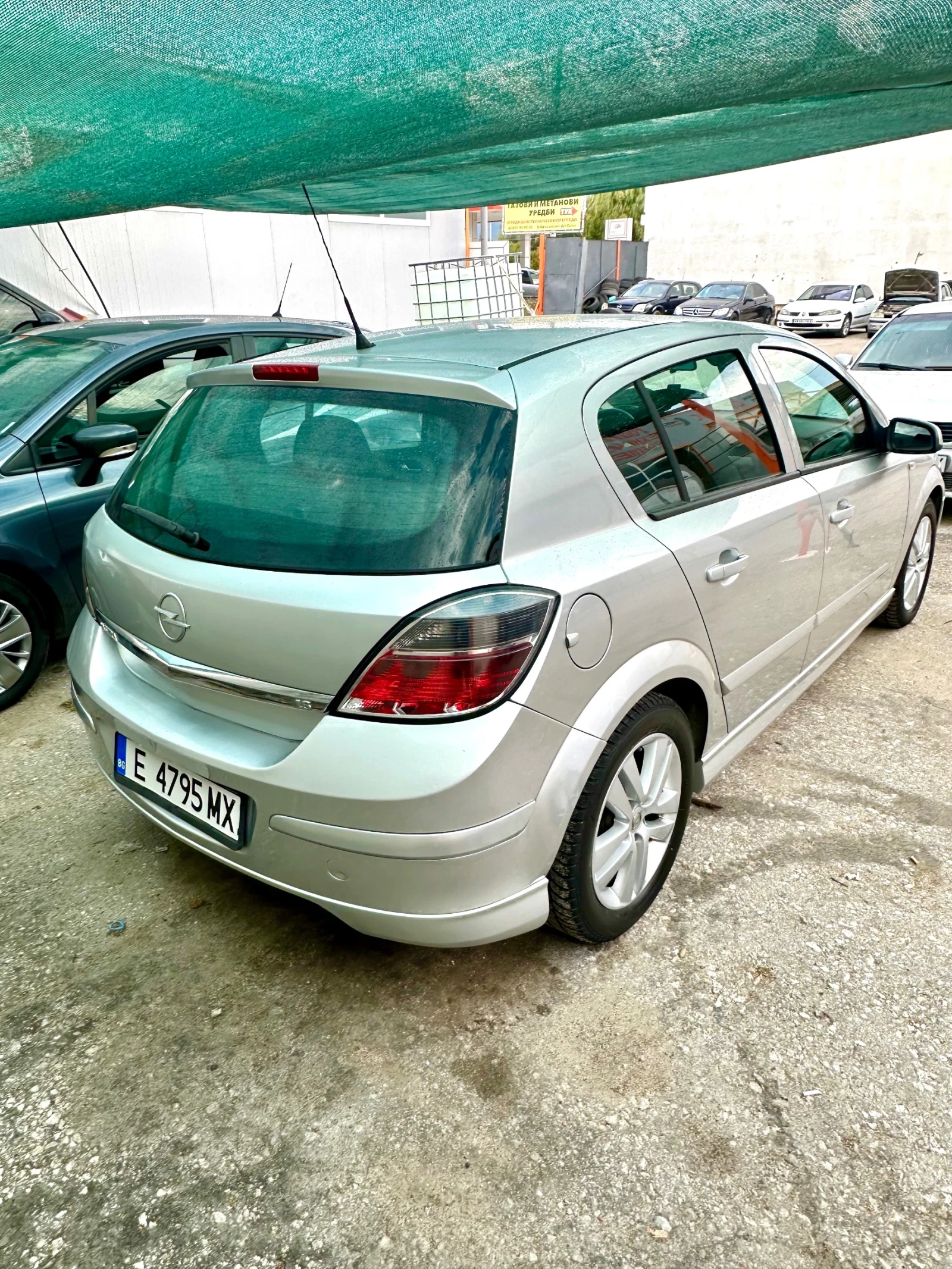 Opel Astra 1.6/Газ/Бензин, снимка 3 - Автомобили и джипове - 55807957
