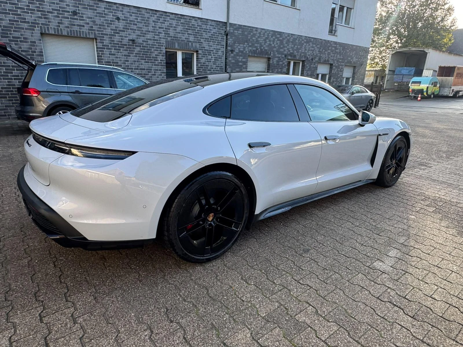 Porsche Taycan 4S FACELIFT MANUFAKTUR PERF BATTERY PANORAMA BOSE | Mobile.bg � ����������� 4