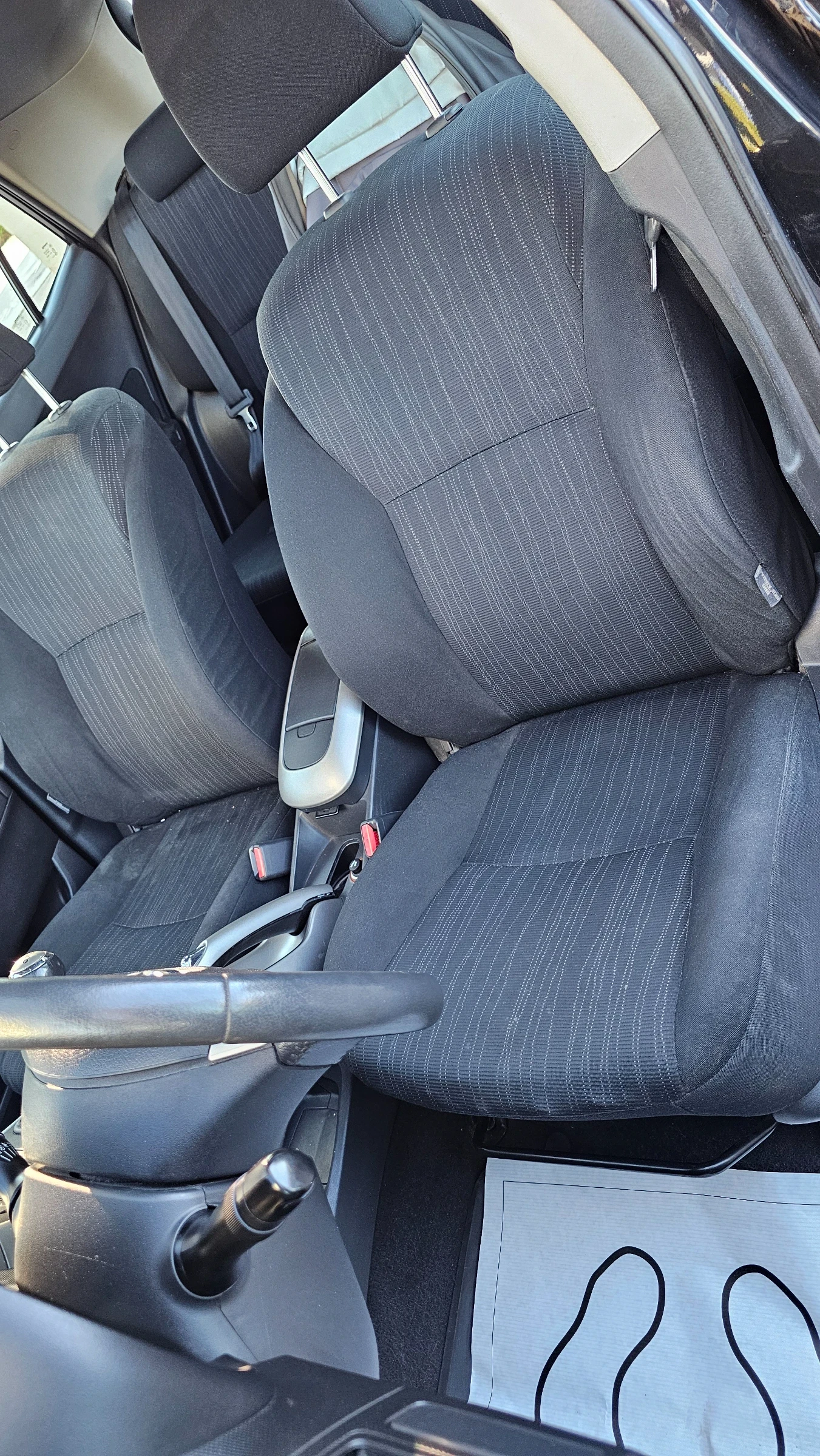 Toyota Auris * YNIKAT* , снимка 13 - Автомобили и джипове - 56569240