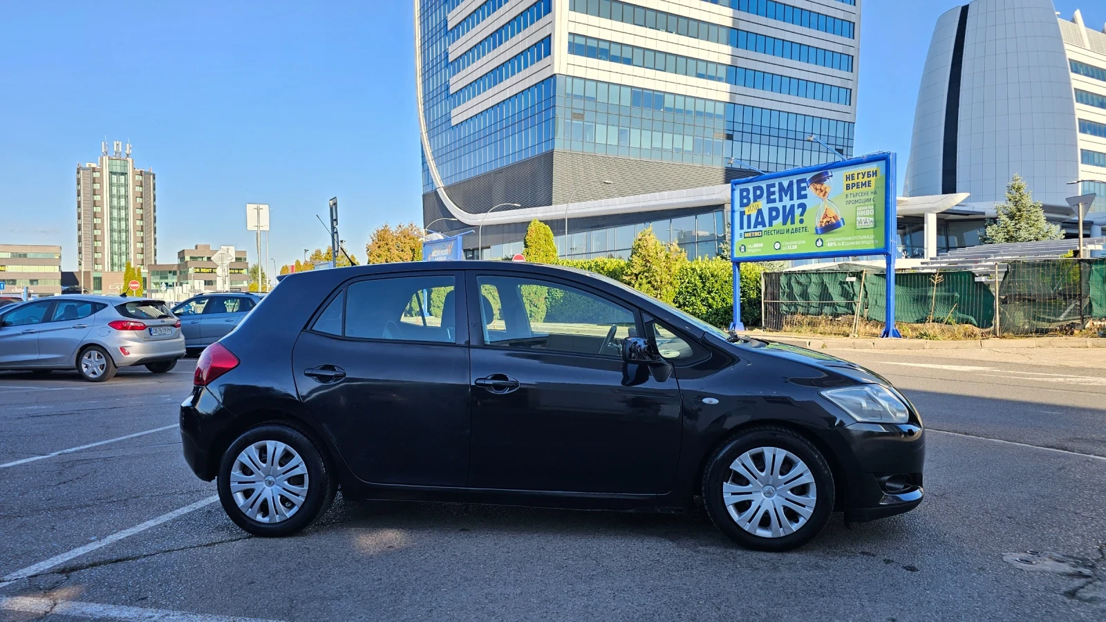 Toyota Auris * YNIKAT* , снимка 7 - Автомобили и джипове - 56569240