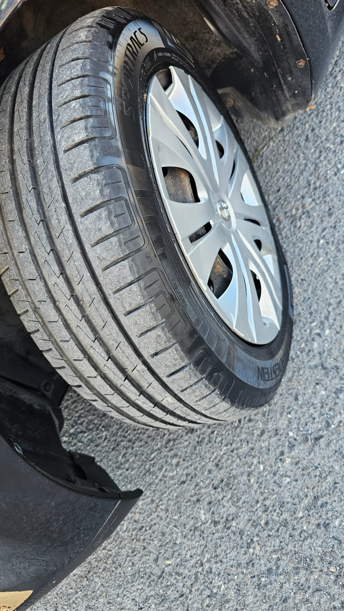 Toyota Auris * YNIKAT* , снимка 9 - Автомобили и джипове - 56569240