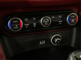Alfa Romeo Stelvio AWD/КАМЕРИ/ПОДГРЕВ/КРАЙНА ЦЕНА, снимка 13