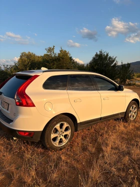     Volvo XC60 D5 AWD 205. four-c   