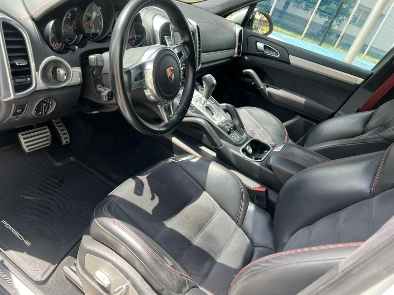 Porsche Cayenne GTS, снимка 5 - Автомобили и джипове - 46633970