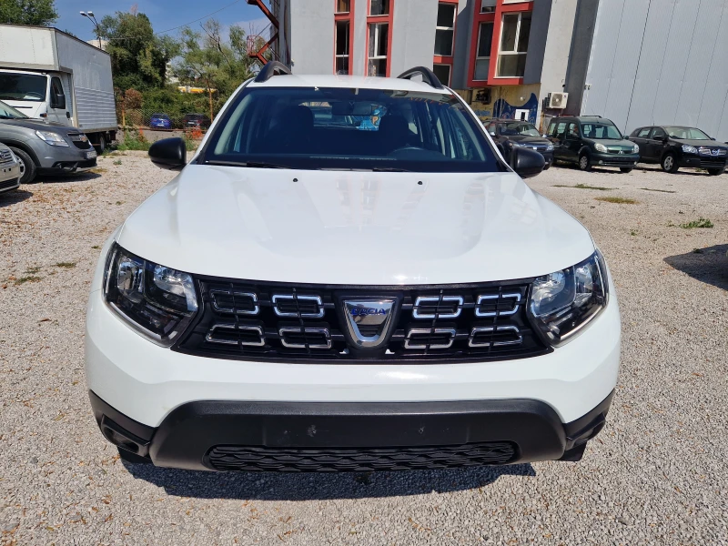 Dacia Duster 1.0/фабрична газ, снимка 2 - Автомобили и джипове - 47052315