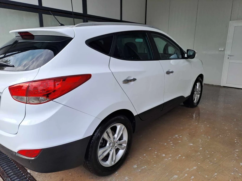 Hyundai IX35 1, 7 cdi, снимка 2 - Автомобили и джипове - 47167417