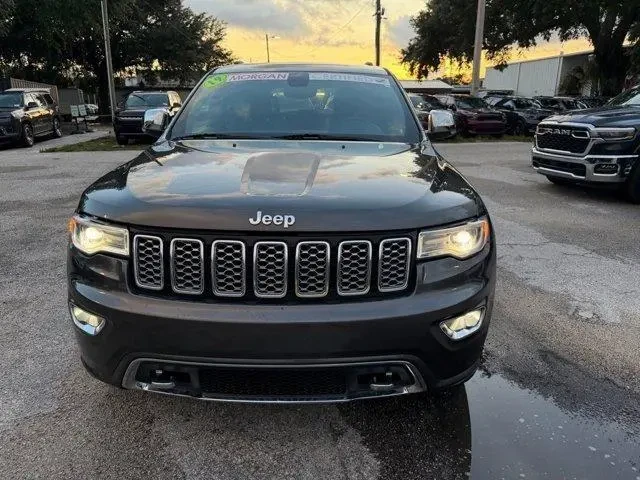 Jeep Grand cherokee Overland, снимка 2 - Автомобили и джипове - 54809700