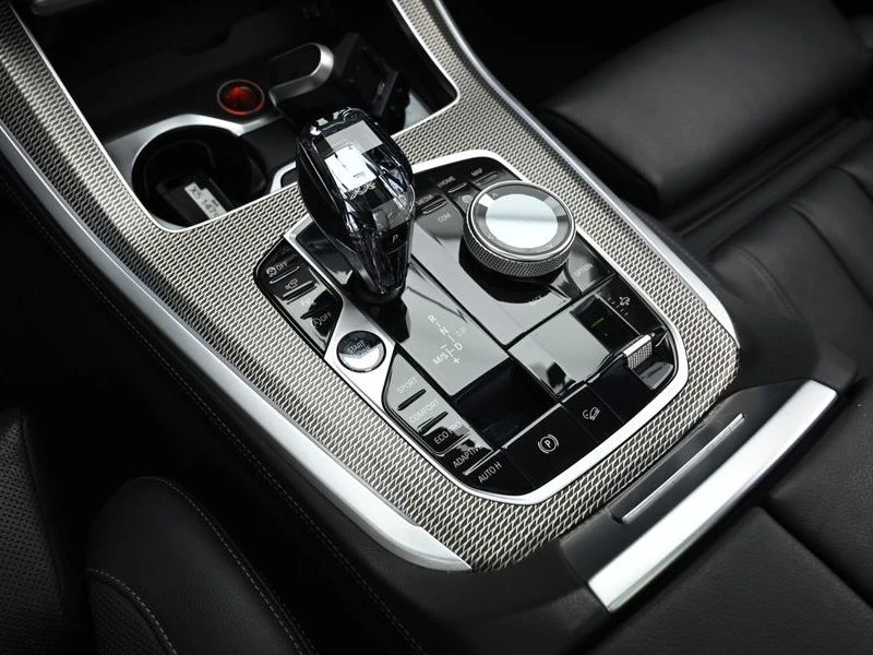 BMW X5 xDrive M Sport | 360 CAM* HEAD UP* ВАКУМ* ПОДГРЕВ*, снимка 9 - Автомобили и джипове - 56071406